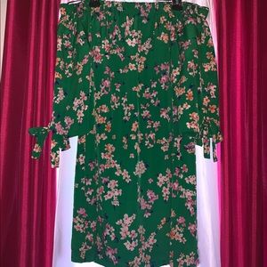 Off-Shoulder Vince Camuto Dress